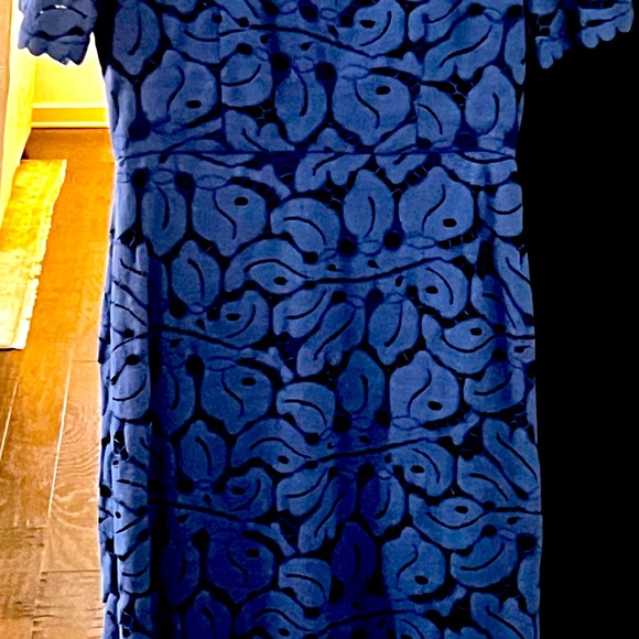 Chic Blue Patterned Long Sleeve Dress - Picture 1 of 5